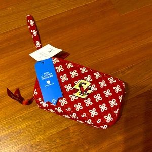 Collegiate BOSTON COLLEGE wristlet/phone case/wallet RFID protection. Crossbody
